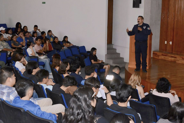 Evento en Facultad de Contaduría y Administración de la UASLP