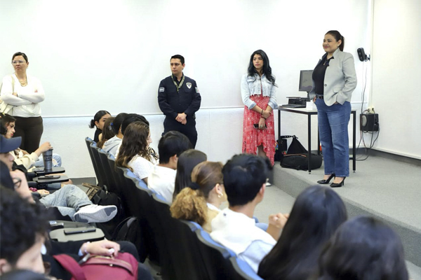 Presentación en Universidad Politécnica de San Luis Potosí